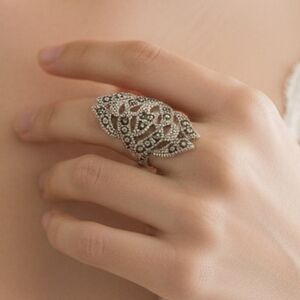 Vintage Filigree Hematite Marcasite Details Heirloom Ring!
